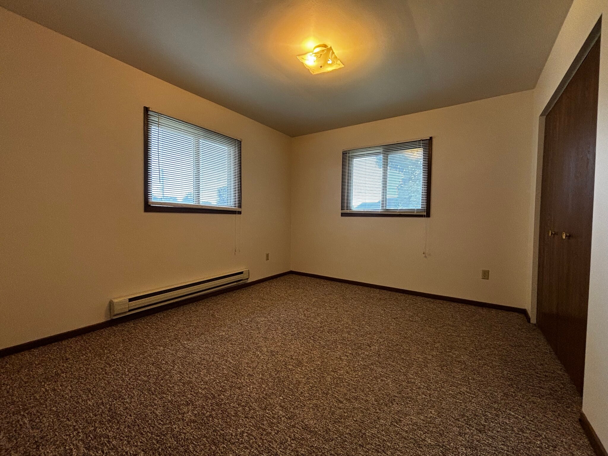 Bedroom 2 - 684 Dutchman Dr