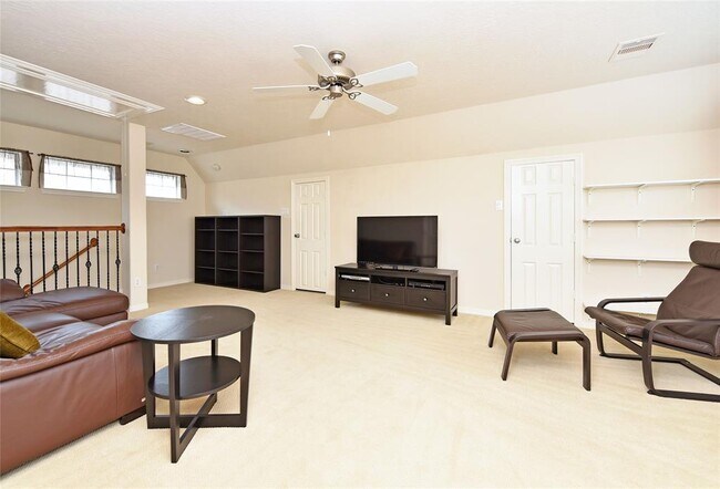 Building Photo - 1226 Sopris Dr