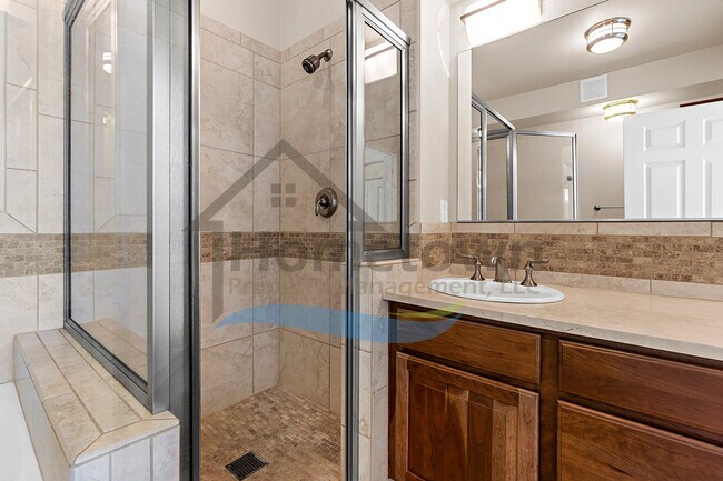 Building Photo - 355 W Waterside Dr