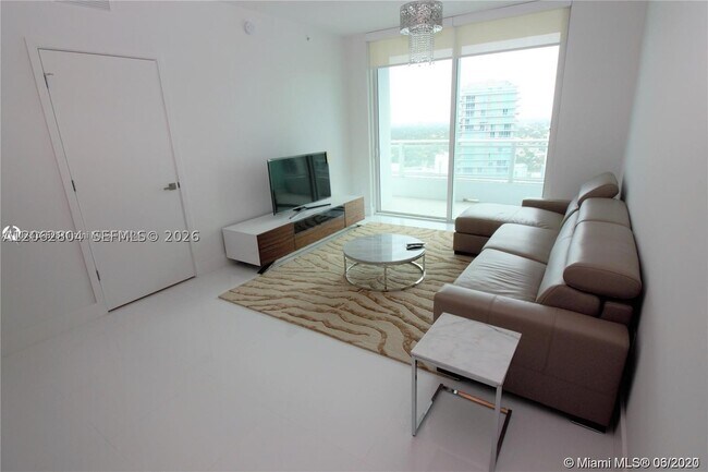 Building Photo - 1080 Brickell Ave