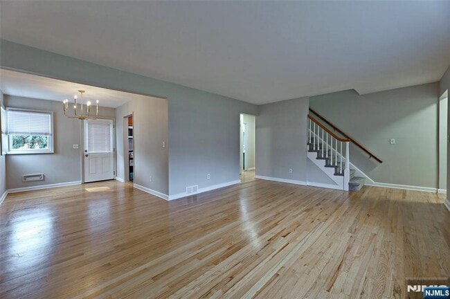 Building Photo - 35-10 Linwood Rd