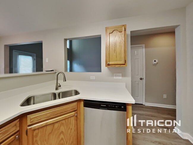 Building Photo - 4309 Grandover Dr
