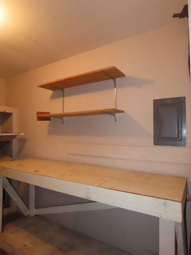 Building Photo - Cozy 3 Bedroom 2 Bathroom In Tyler!!