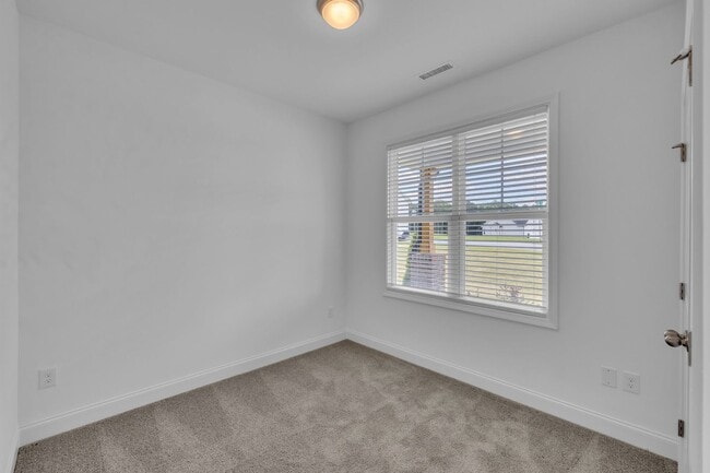 Building Photo - **Beautiful New Construction Home in Zebulon**