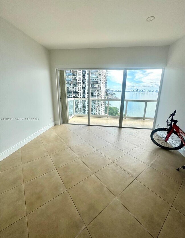 Building Photo - 2451 Brickell Ave