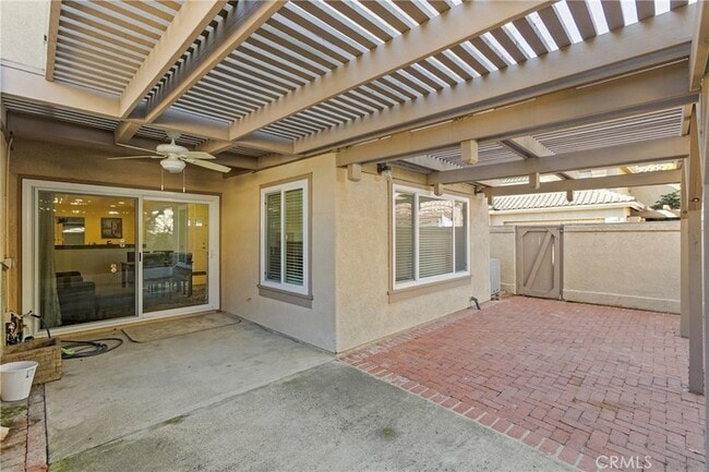 Building Photo - 134 Encantado Canyon