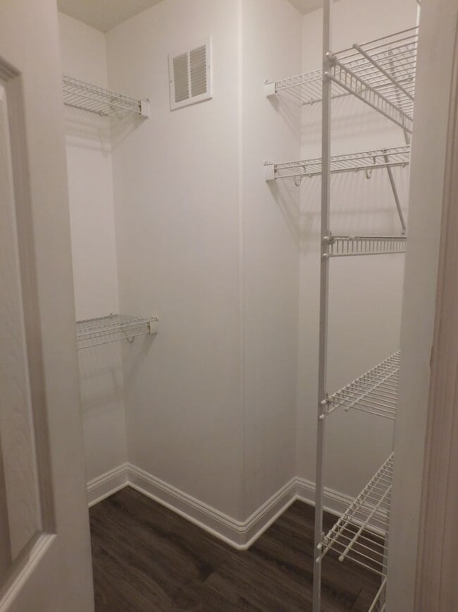 Building Photo - 4208 Arbor Green Way