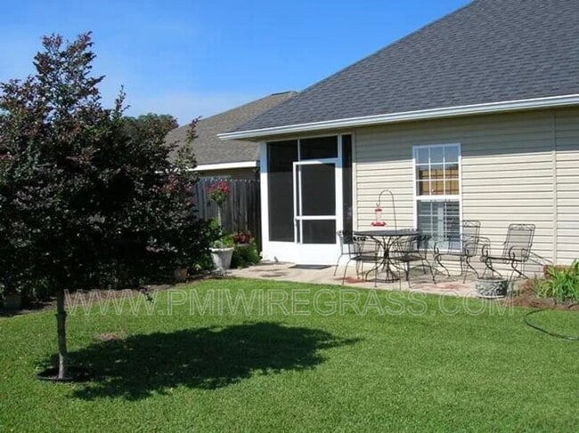 Building Photo - 249 Windsor Garden Dr
