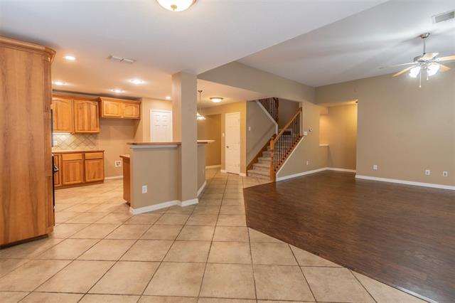 Building Photo - 2017 Lake Highlands Dr