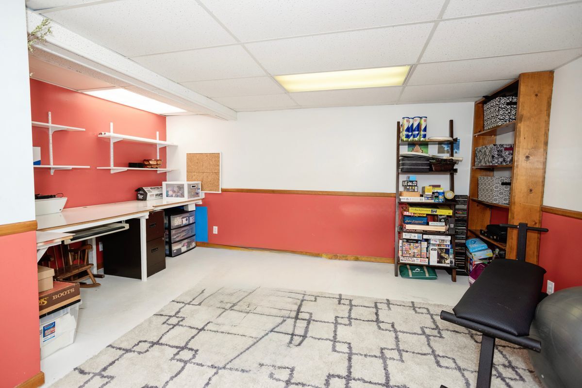 Building Photo - 28115 Little Mack Ave