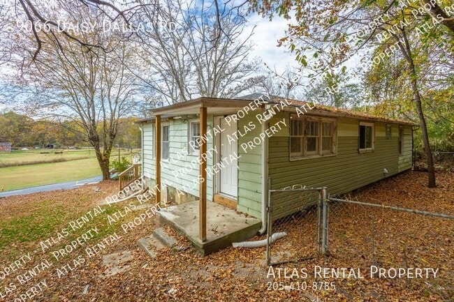 Building Photo - 9066 Daisy Dallas Rd