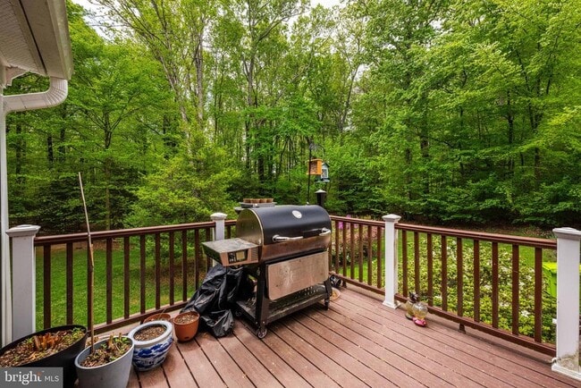 Building Photo - 7362 Clifton Rd