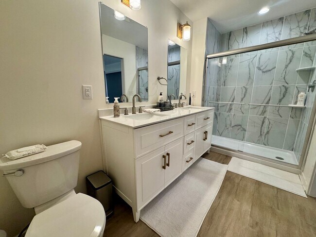 Building Photo - 3 bed 2 bath 1 year old house in SE Lincoln