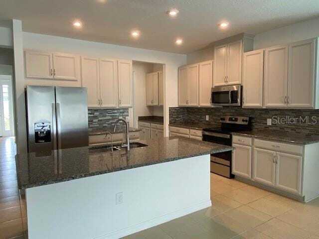 Building Photo - 1641 Goblet Cv St