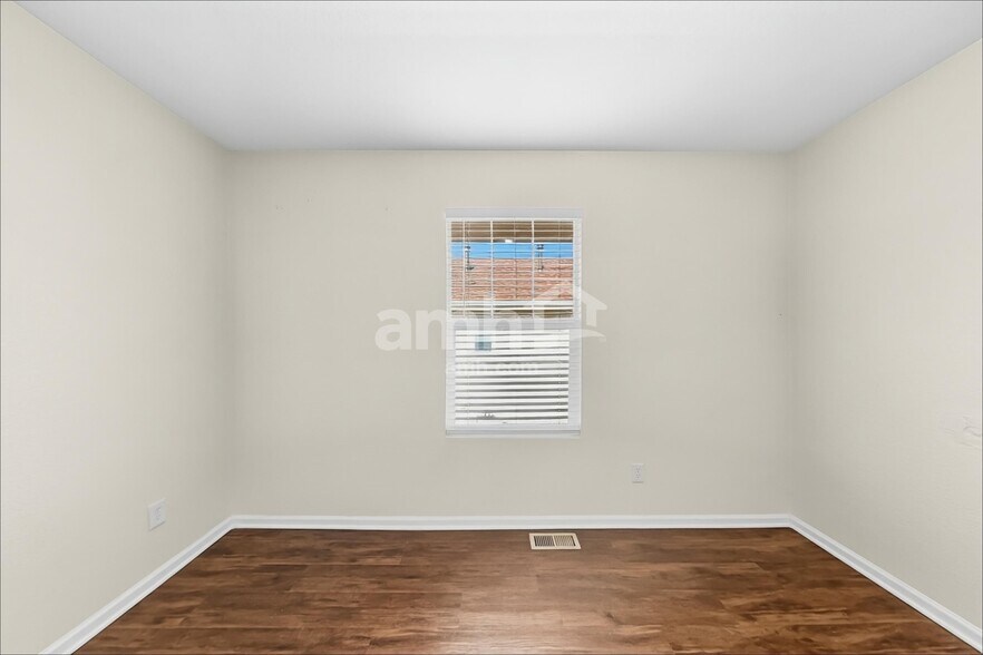 Building Photo - 23789 E Mississippi Cir