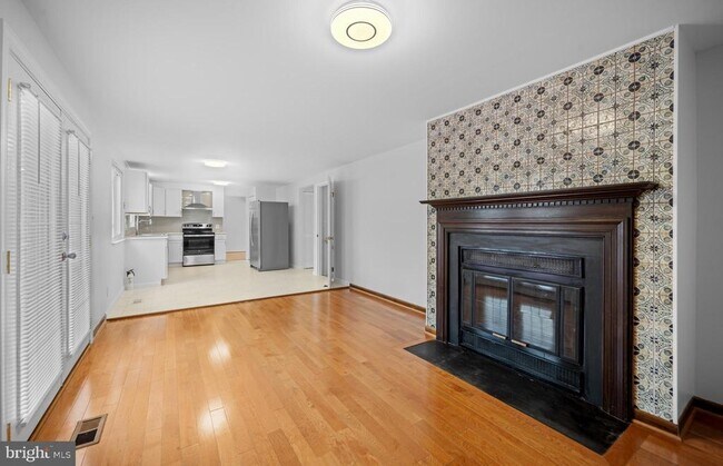 Building Photo - 4005 Pickstone Dr