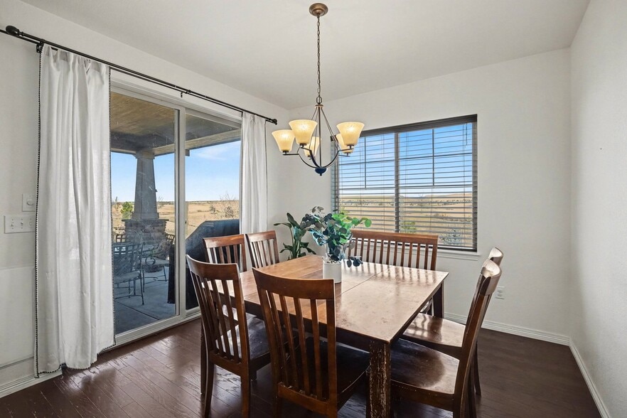 Building Photo - 470 Grenville Cir