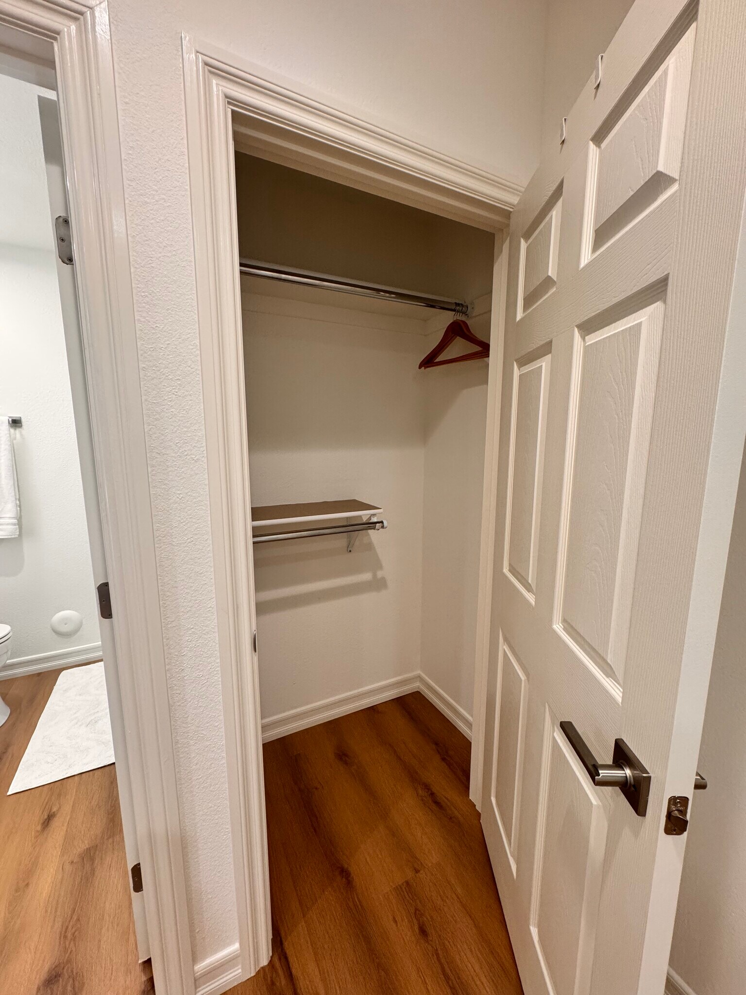 Building Photo - 41 Via Cancion