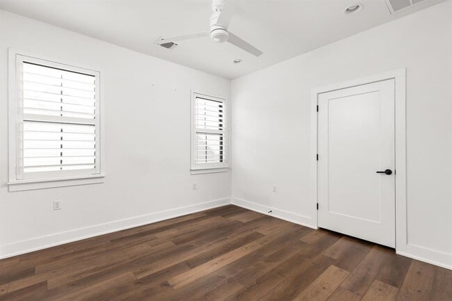 Building Photo - 4312 Tilley St