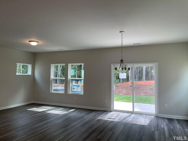 Building Photo - 312 Joneshaven Dr