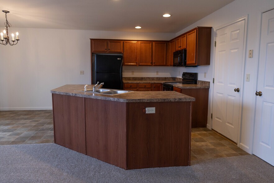 Building Photo - 44 Bethlehem Ln