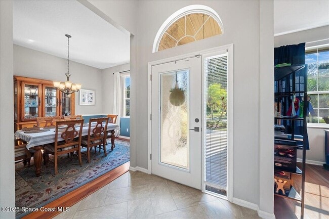 Building Photo - 1235 Pemberton Trail