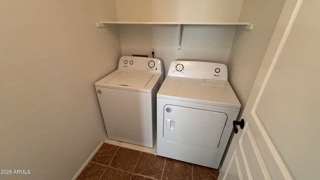 Building Photo - 16718 N 50th Way