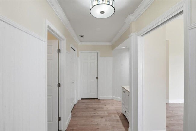 Building Photo - 21583 Villa Nova Dr