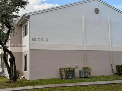 Building Photo - 6755 NW 175th Ln