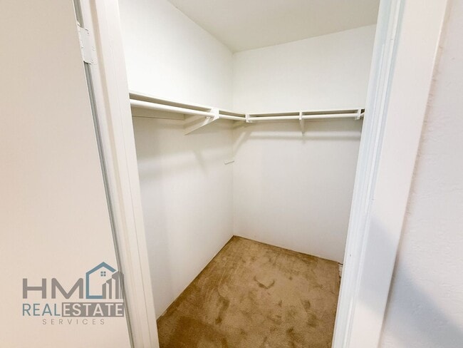 Building Photo - Homes Management - 3bd, 2ba SFH For Rent