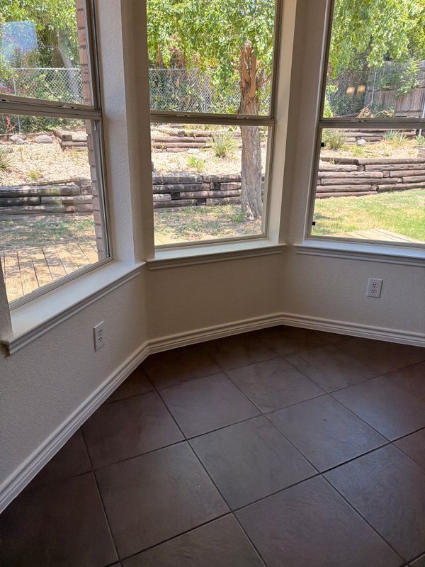 Building Photo - 6708 Basswood Dr