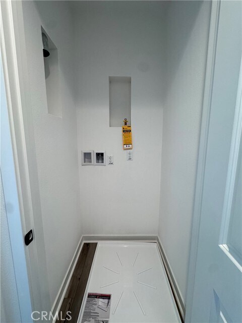 Building Photo - 103 Culture