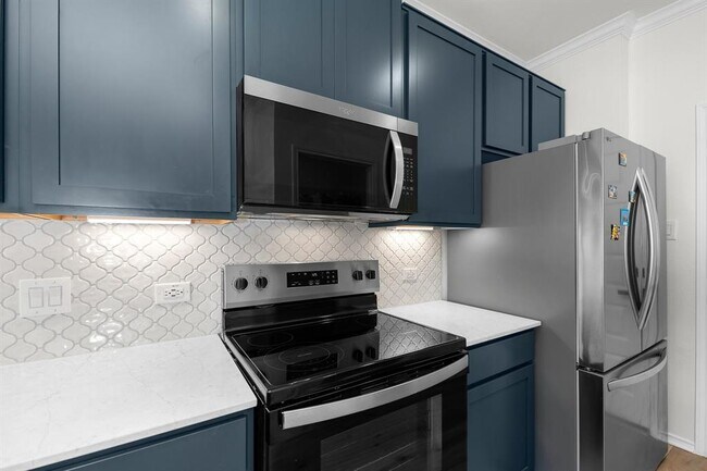 Building Photo - 1705 Tin Can Trl