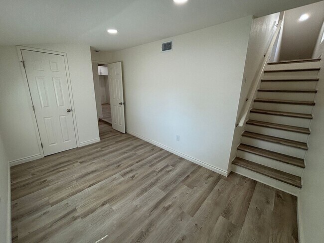 Building Photo - 7087 36th St