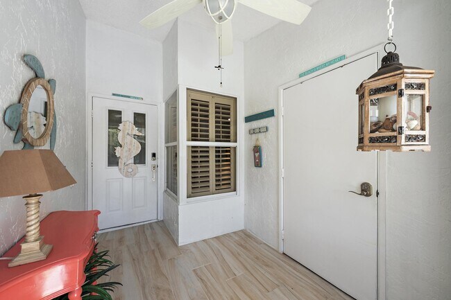 Building Photo - 11139 SE Sea Pines Cir
