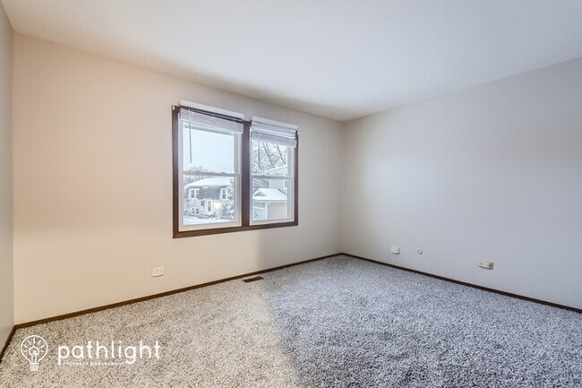 Building Photo - 1510 Farrington Court