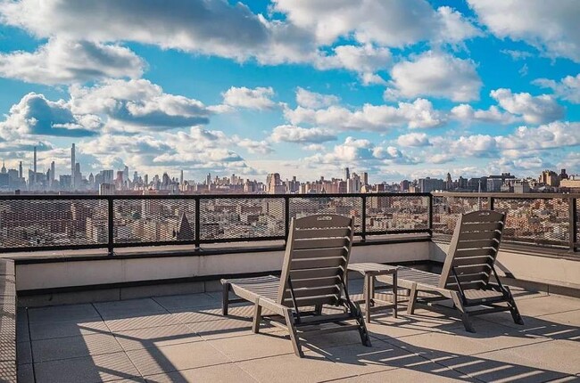 Building Photo - 2 bedroom in New York NY 10027