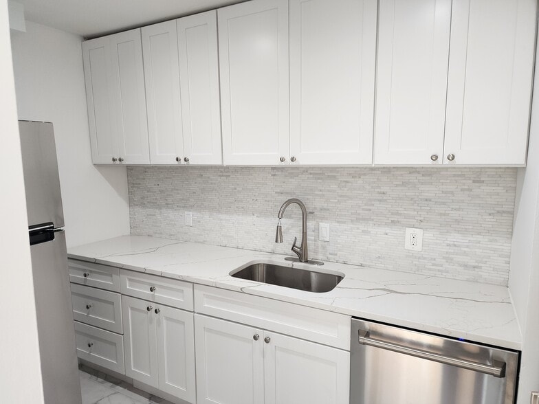 Building Photo - 3222 Cherry Hill Ln NW
