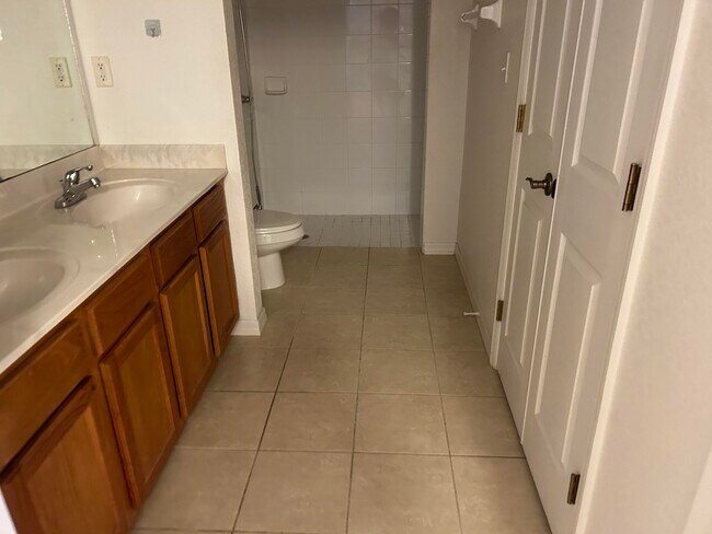 Building Photo - 3995 Almeida Court