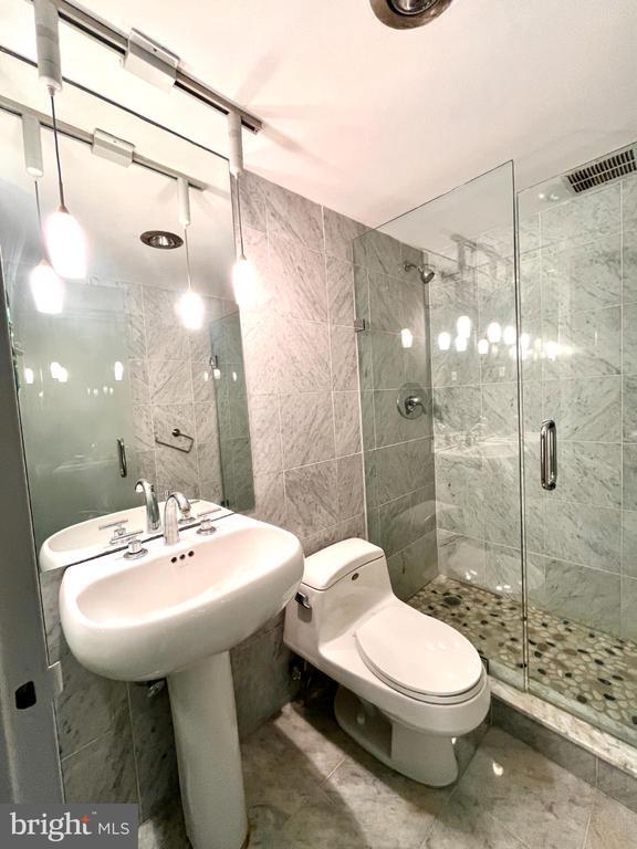 Building Photo - 226 W Rittenhouse Square