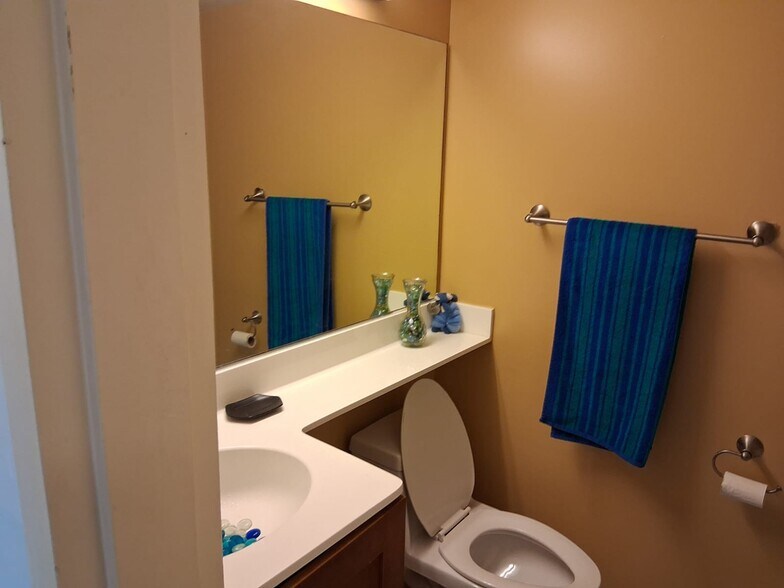 2nd Bath - 7333 New Hampshire Ave