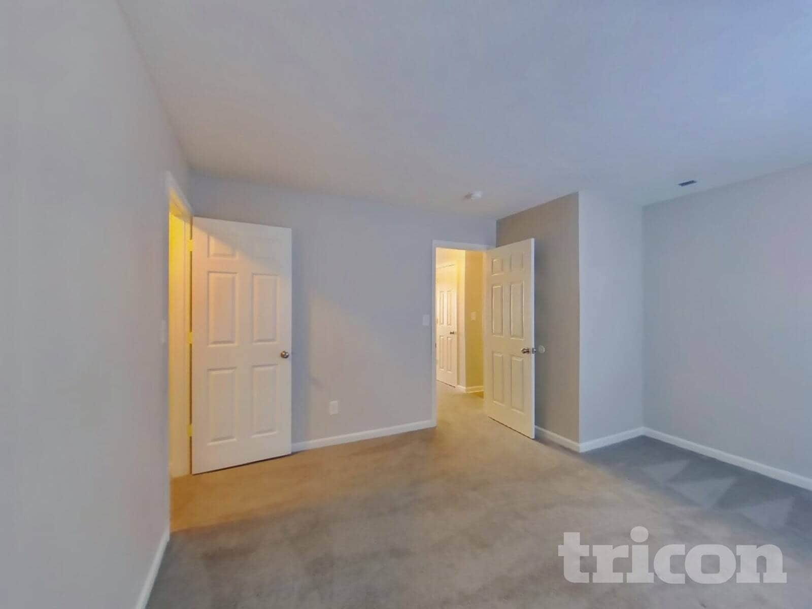 Building Photo - 1261 Legacy Ln