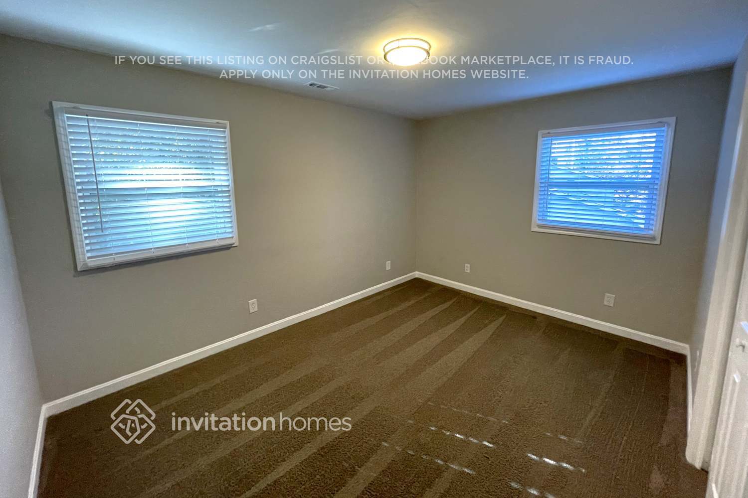 Building Photo - 406 Meadowview Dr