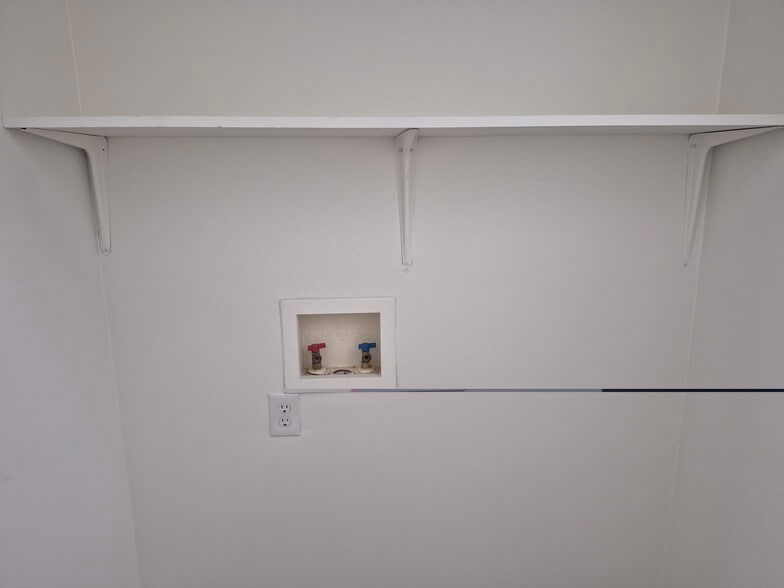 Building Photo - 2200 Cansler Ave