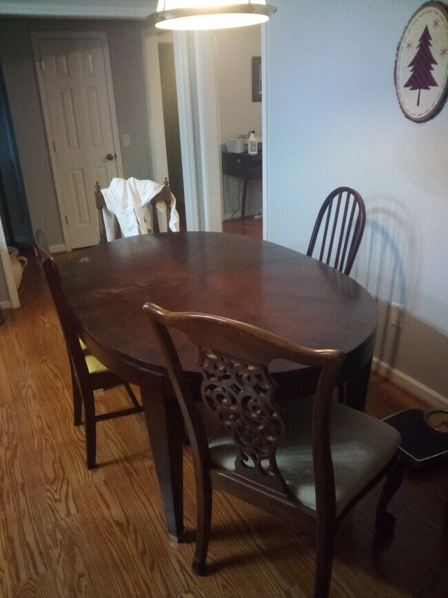 Building Photo - 819 Woodberry Rd