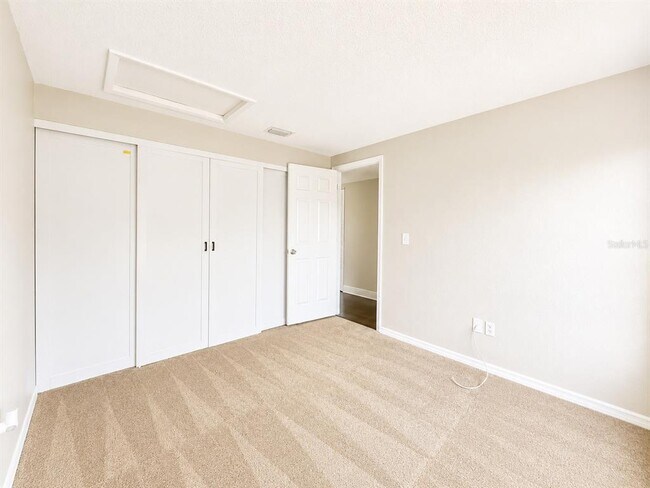 Building Photo - 5104 Springwater Ct