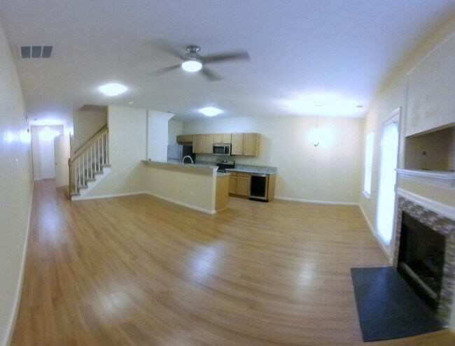 Building Photo - 103 Pinter Ct