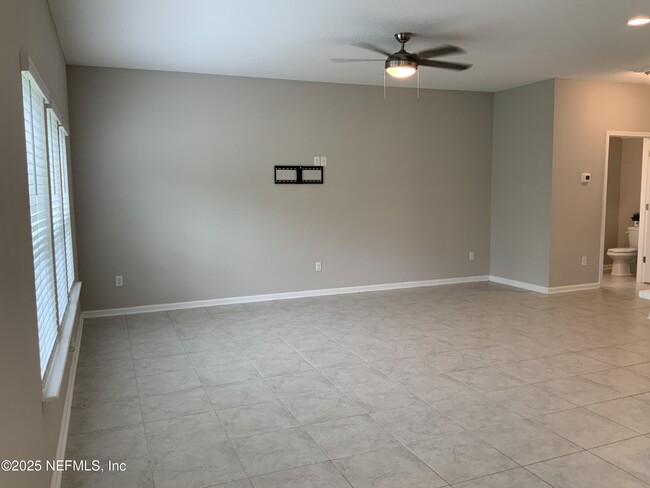 Building Photo - 230 Starnberg Ct