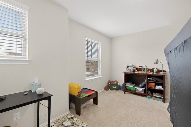 Building Photo - 262 Zuma Dr