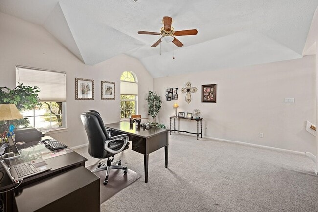 Building Photo - 11506 Aucuba Ln